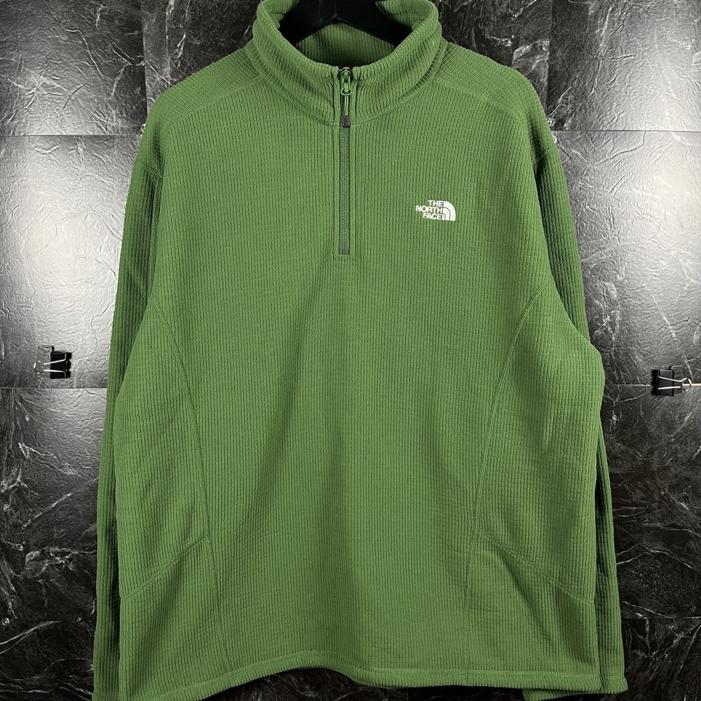 The North Face Men's Green Quarter Zip Sweatshirt XL